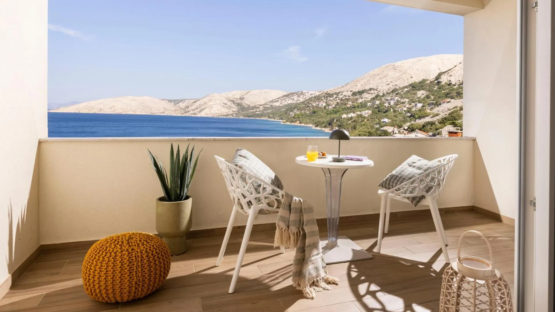 Eola Leisure Rooms Stara Baška