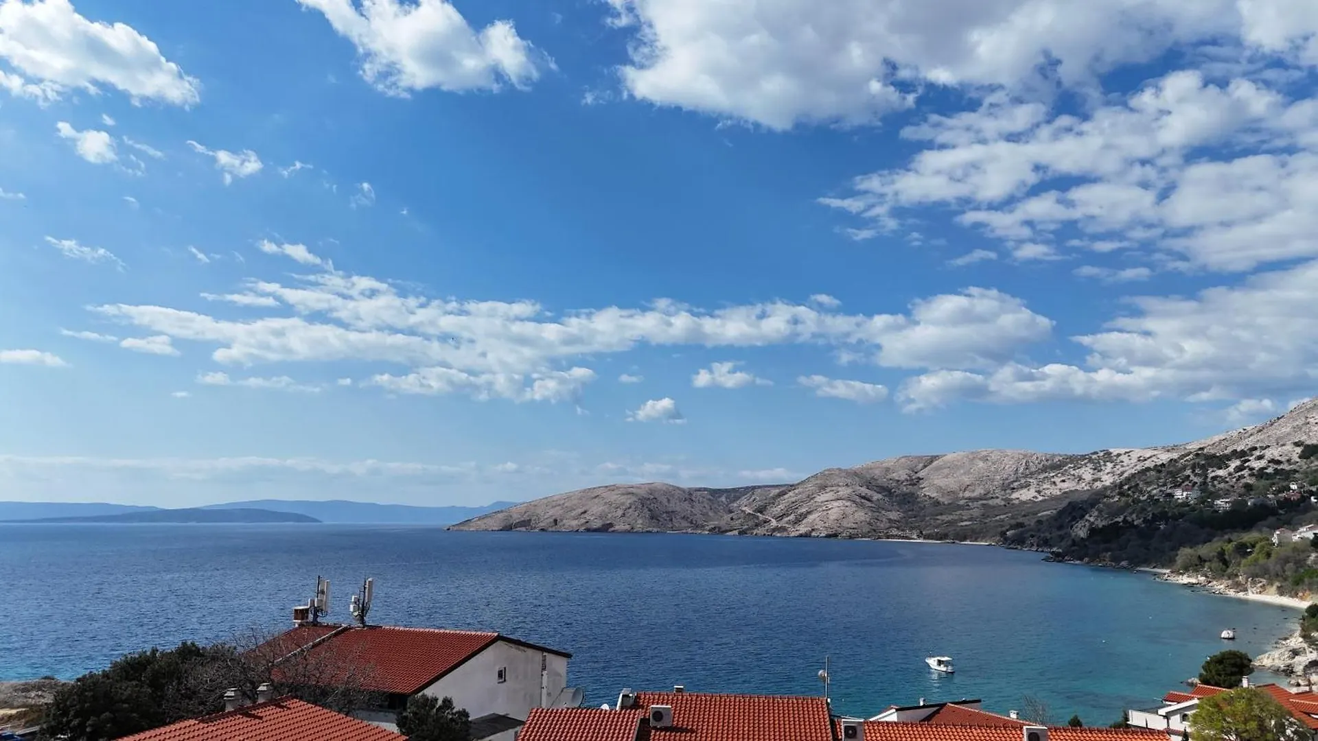 **** Nocleg ze śniadaniem Eola Leisure Rooms Stara Baška Chorwacja