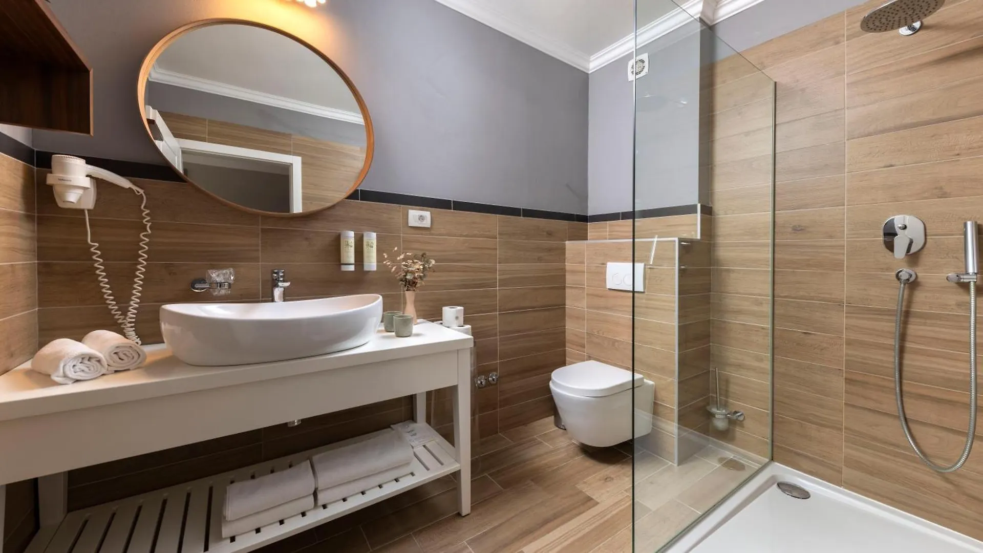 **** Bed & Breakfast Eola Leisure Rooms Stara Baska Croatia